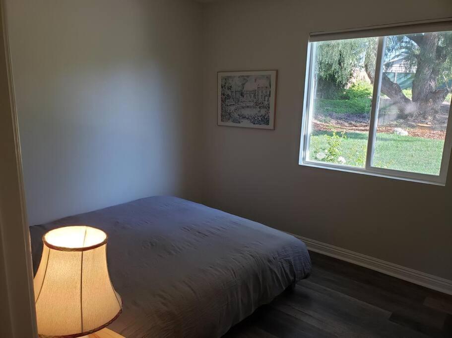 Bouganvilla 4-Bedroom, 2-Baths, Single Family House Thousand Oaks Exterior foto