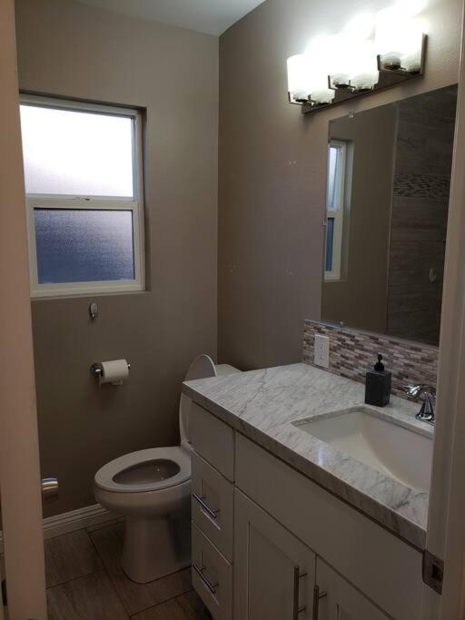 Bouganvilla 4-Bedroom, 2-Baths, Single Family House Thousand Oaks Exterior foto